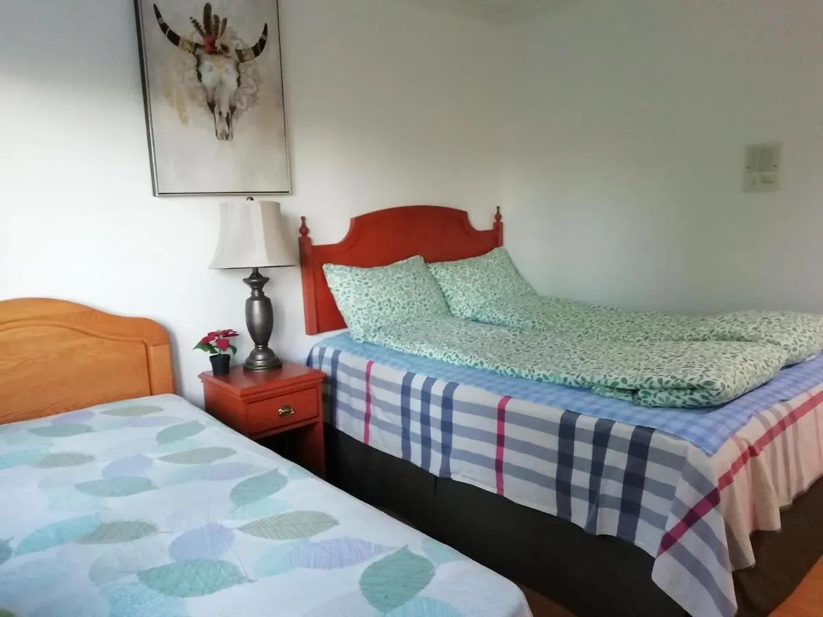 Homestay Lido Family Guest House Richmond Canada