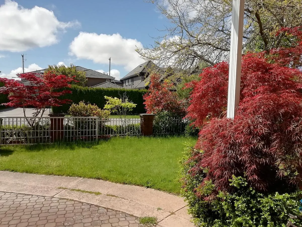 Homestay Lido Family Guest House Richmond Canada